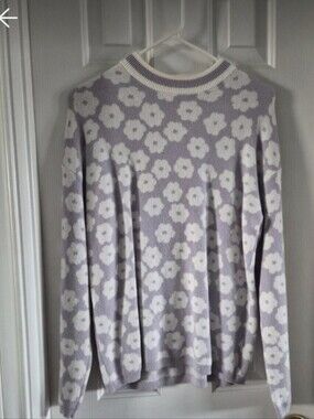 Men's Lilac Crewneck Sweater with White Floral Pattern